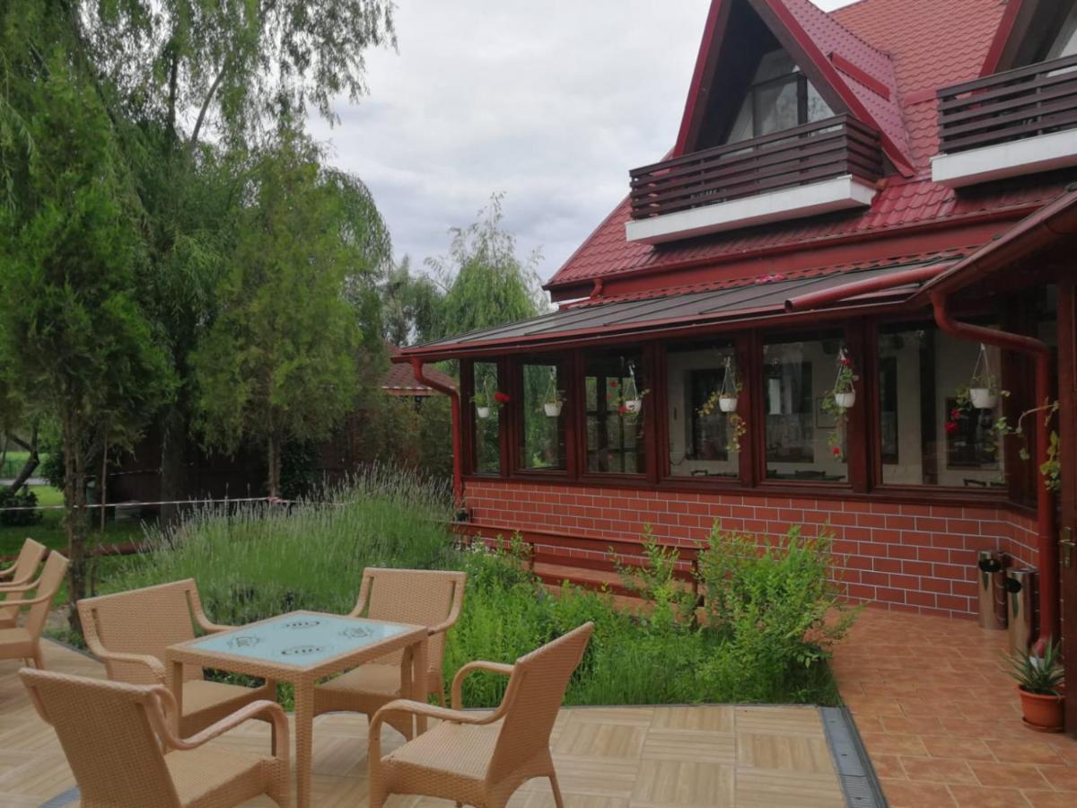 Hotel Pensiunea Casa Matei Berca Zewnętrze zdjęcie